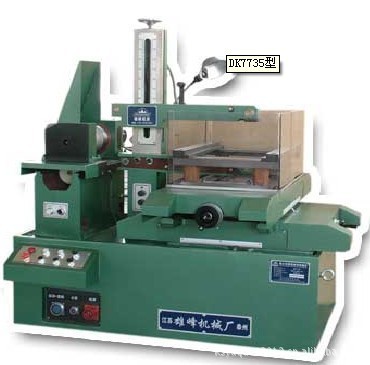 DK7735型快走絲切割機(jī) 價(jià)格、廠家、圖片及昆山鈺全機(jī)電設(shè)備電火花線切割機(jī)介紹